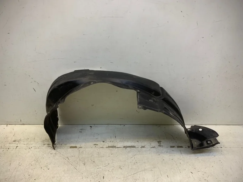 Подкрылок Toyota Land Cruiser Prado 2017-2023 150