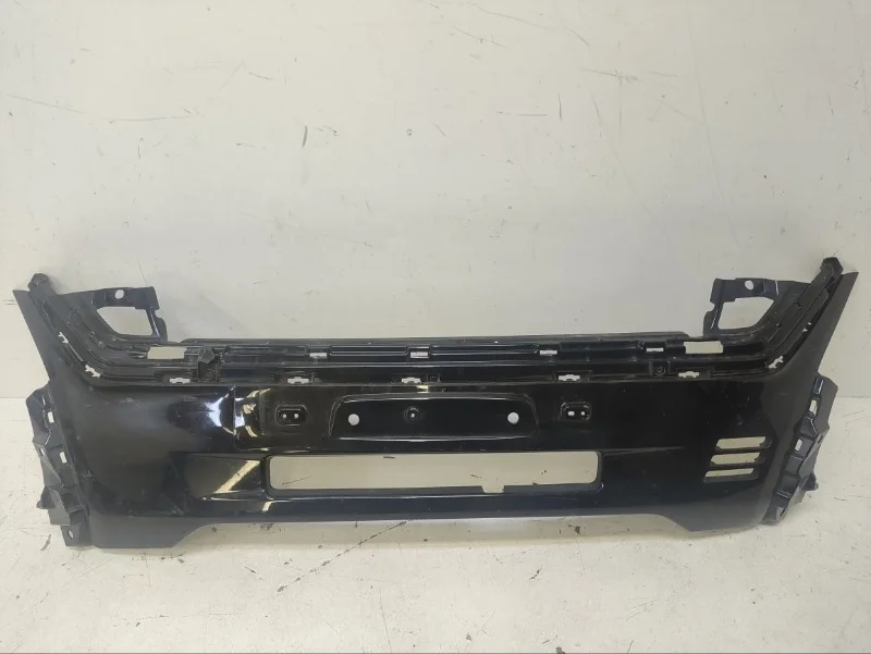 Накладка бампера Mitsubishi Outlander 2018- 3