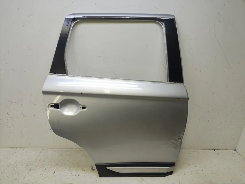 Дверь Mitsubishi Outlander 2015- 3