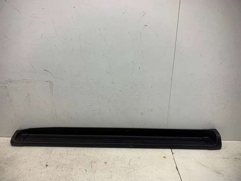 Накладка порога Toyota Hilux 2011-2015 7