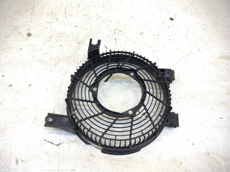 Диффузор вентилятора Toyota Land Cruiser Prado 2009-2023 150