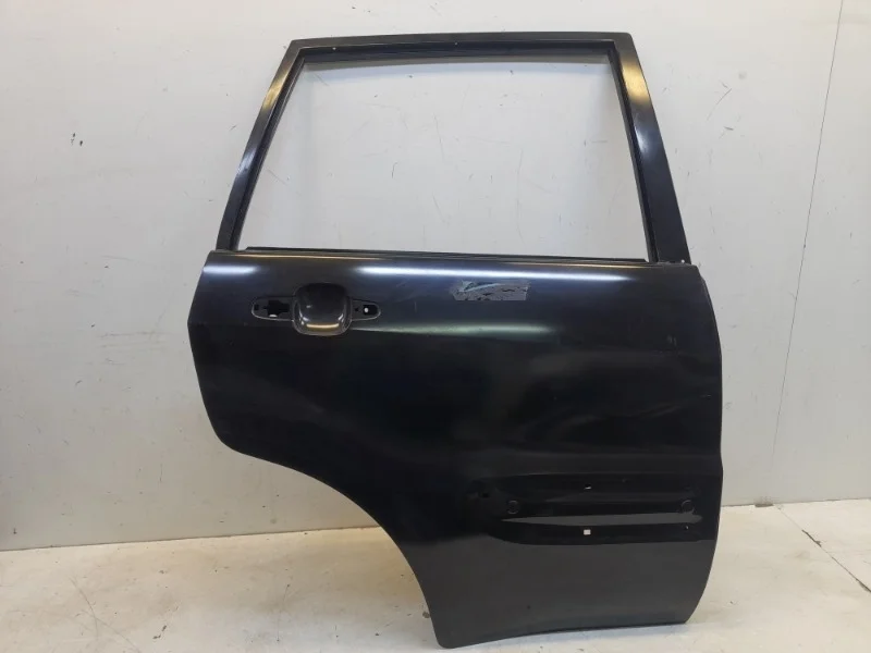 Дверь Toyota Rav4 2000-2005