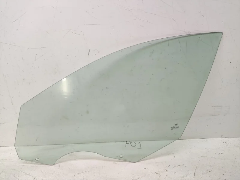 Стекло BMW 7er 2008-2015 F01