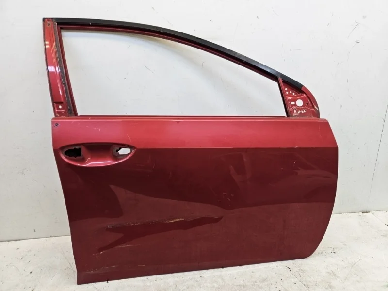 Дверь Toyota Corolla 2013-2019 E180