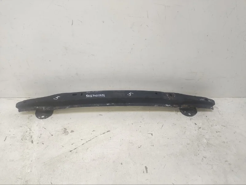 Усилитель бампера BMW X3 2003-2010 E83