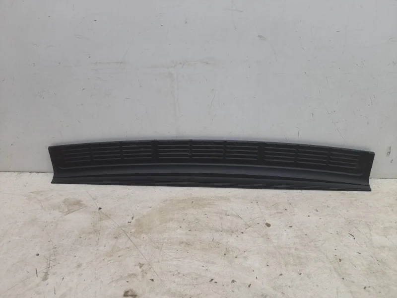 Накладка бампера Toyota Land Cruiser 2007-2015