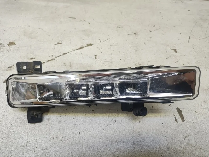 Фара противотуманная BMW 5er 2016- G30