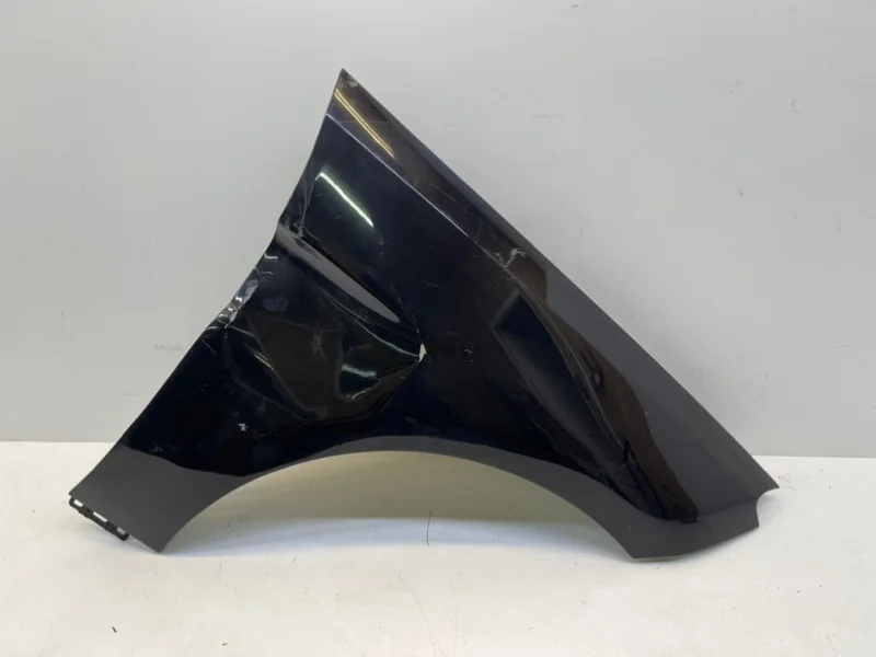 Крыло Mercedes-Benz GLE 2015-2018 W166