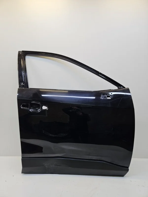 Дверь Toyota Rav4 2018-2024 50