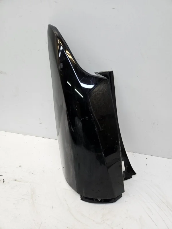 Накладка бампера Toyota Alphard 2015-2017 3