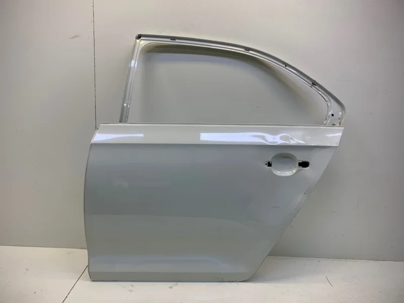 Дверь Skoda Rapid 2019-2024