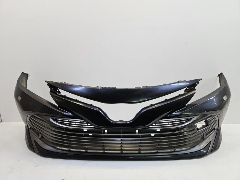 Бампер Toyota Camry 2017-2021 70