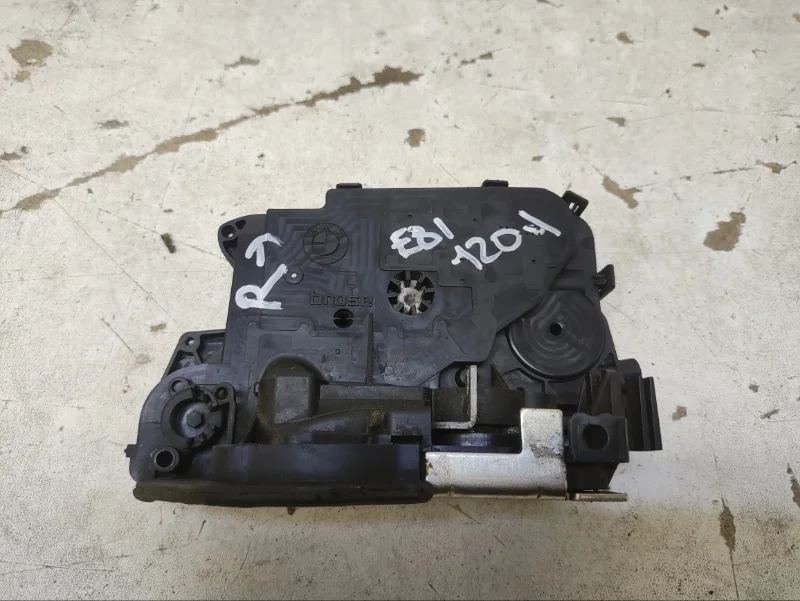 Замок двери BMW X1 2009-2015 E84