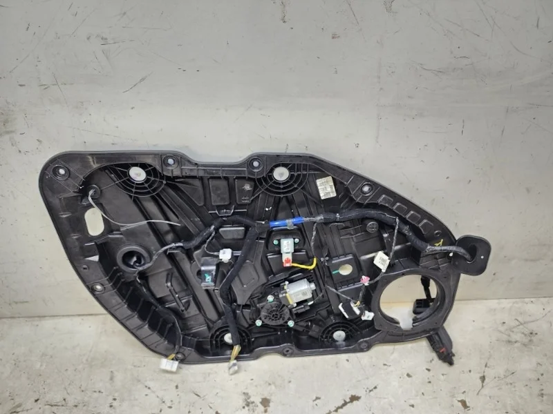 Стеклоподъемник Kia Optima 2016-2020 4