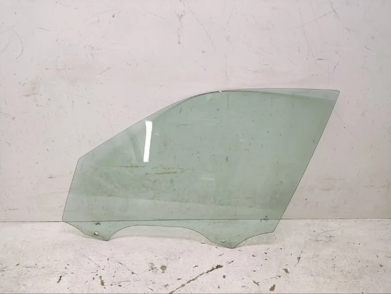 Стекло BMW X5 2006-2010 E70