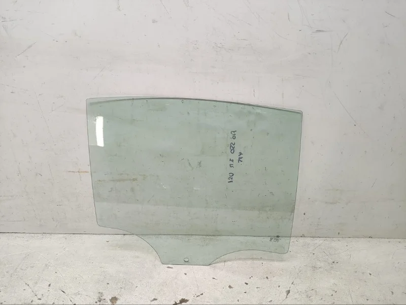 Стекло BMW 5er 2009-2017 F10