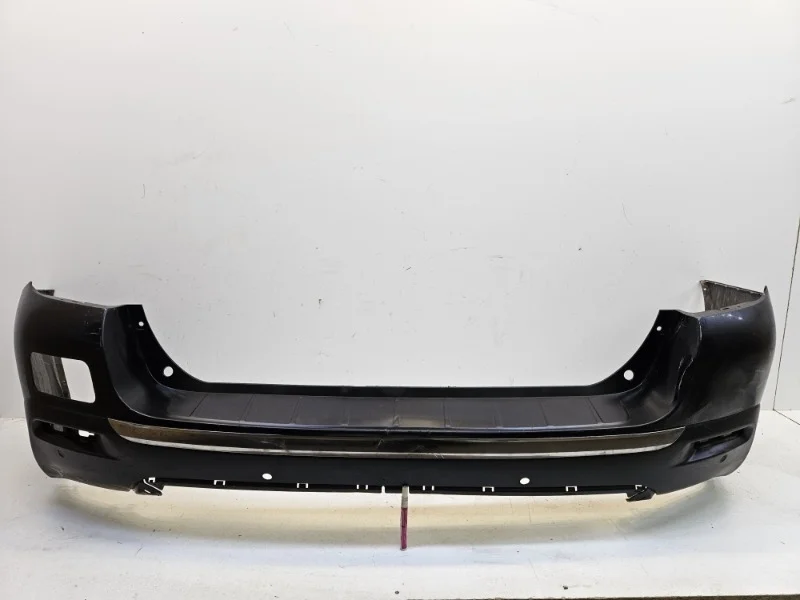 Бампер Toyota Highlander 2010-2013