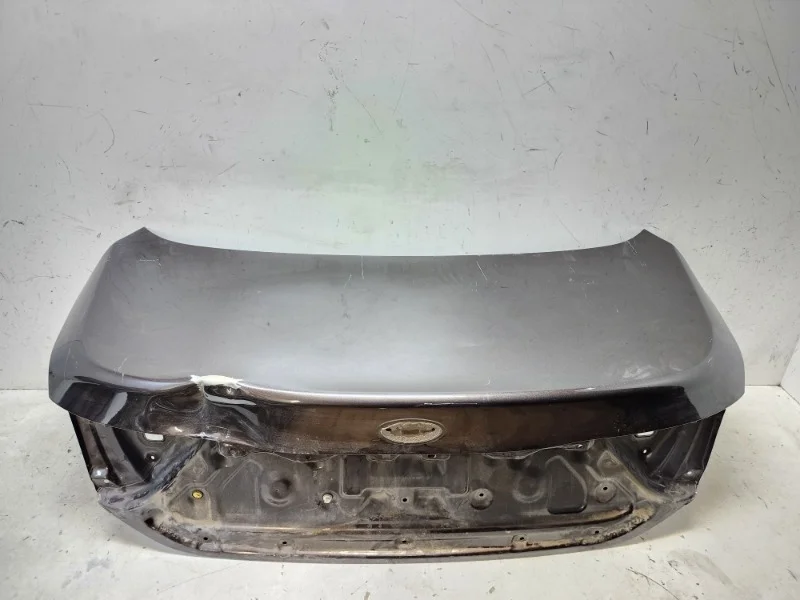 Крышка багажника Kia Quoris 2012-2018