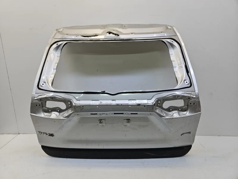 Крышка багажника Toyota Rav4 2018-2024 50
