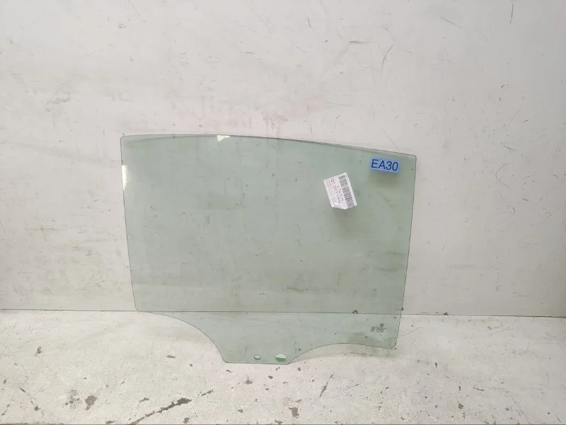 Стекло BMW 5er 2009-2017 F10