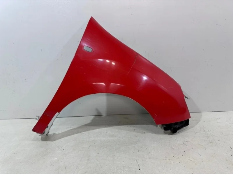 Крыло Renault Logan 2013-