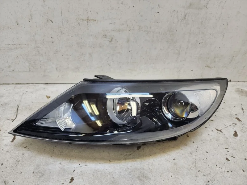 Фара kia Sportage 3