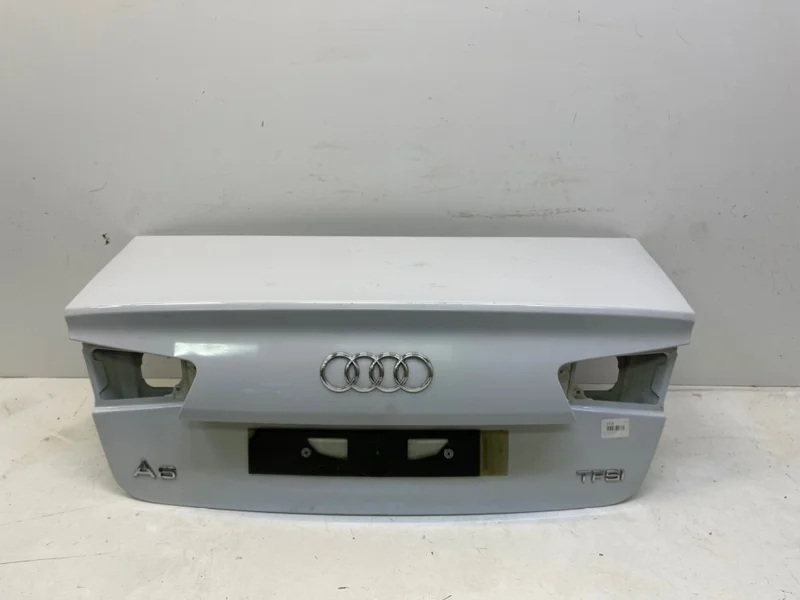 Крышка багажника AUDI A6 2011-2014 C7