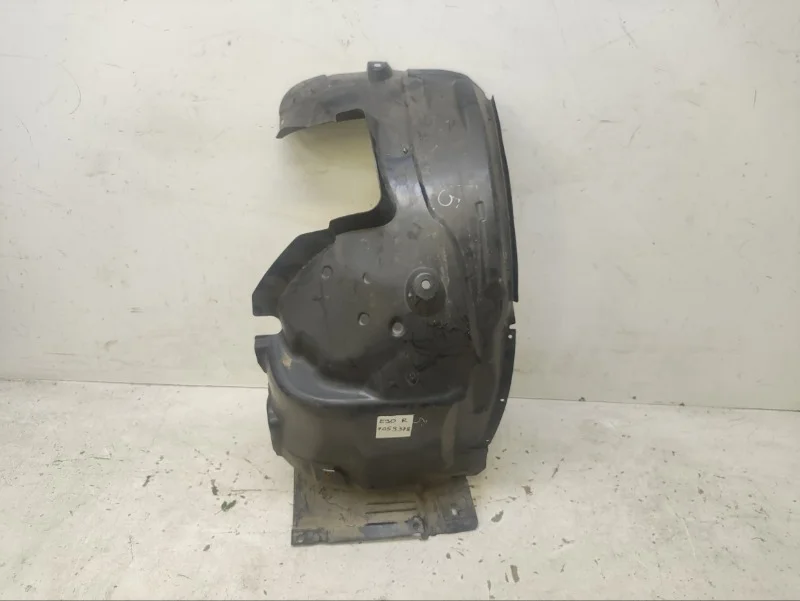 Подкрылок BMW 3er 2005-2013 E90