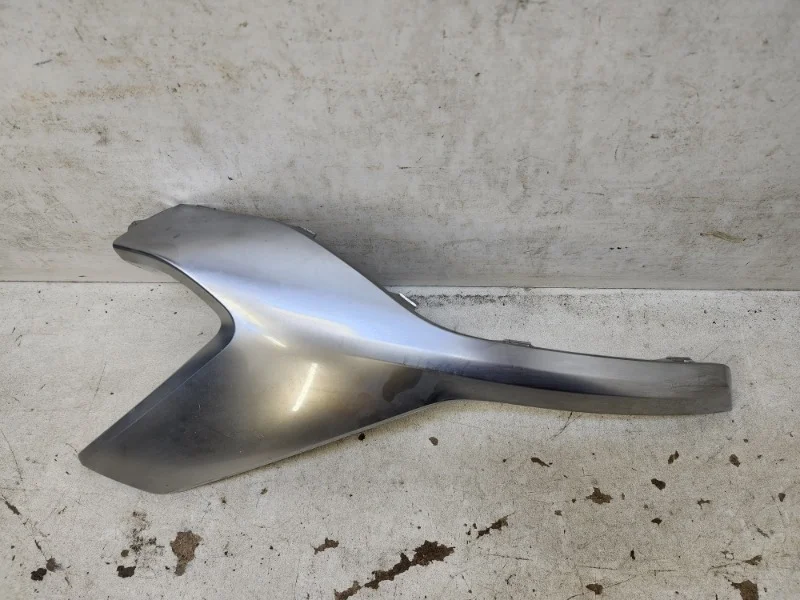 Молдинг бампера Hyundai Santa Fe 2021-2023 4