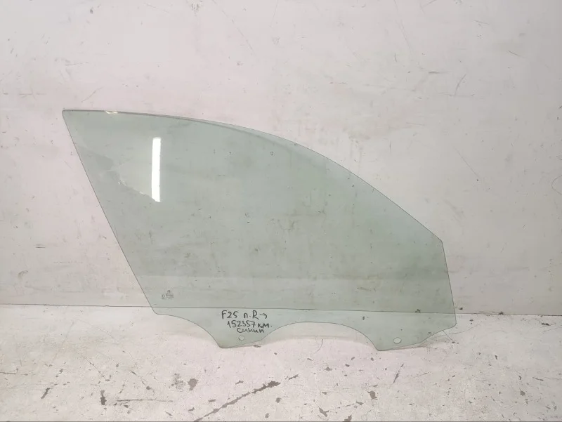 Стекло BMW X3 2010-2017 F25