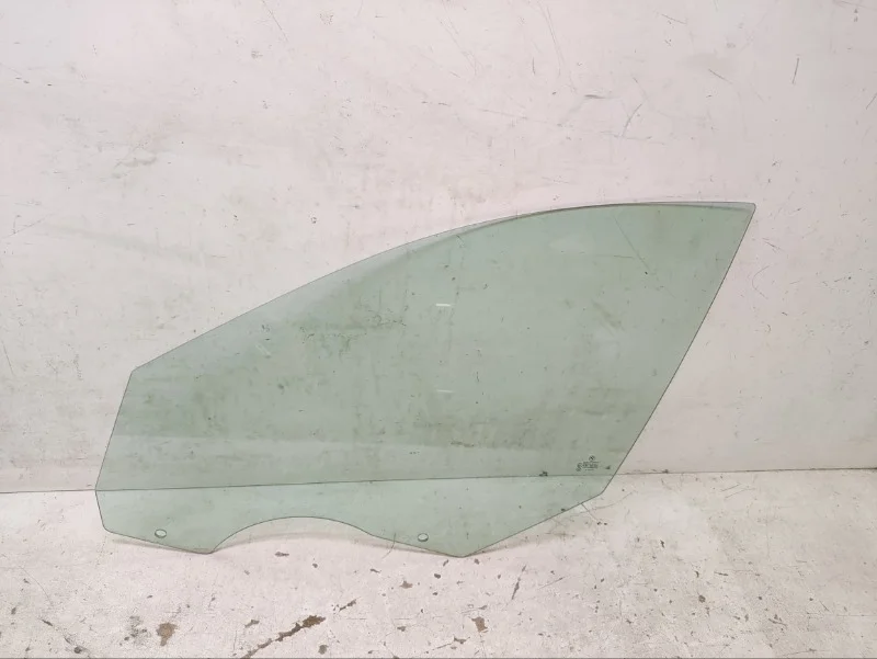 Стекло BMW 7er 2008-2015 F01