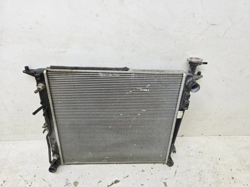 Радиатор охлаждения Kia Sorento Prime 2014-2020 3