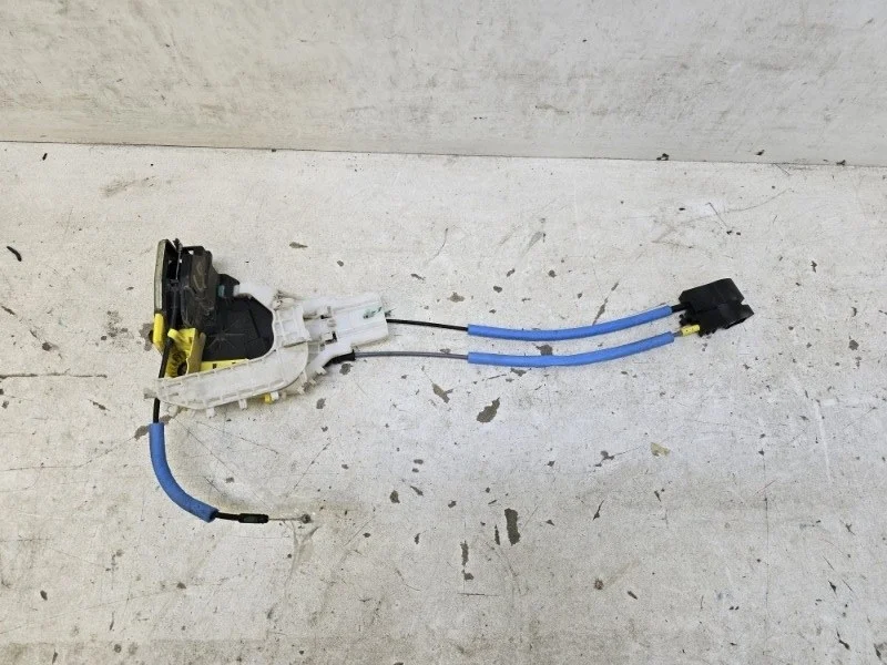 Замок двери Hyundai Sonata 2014-2017 LF