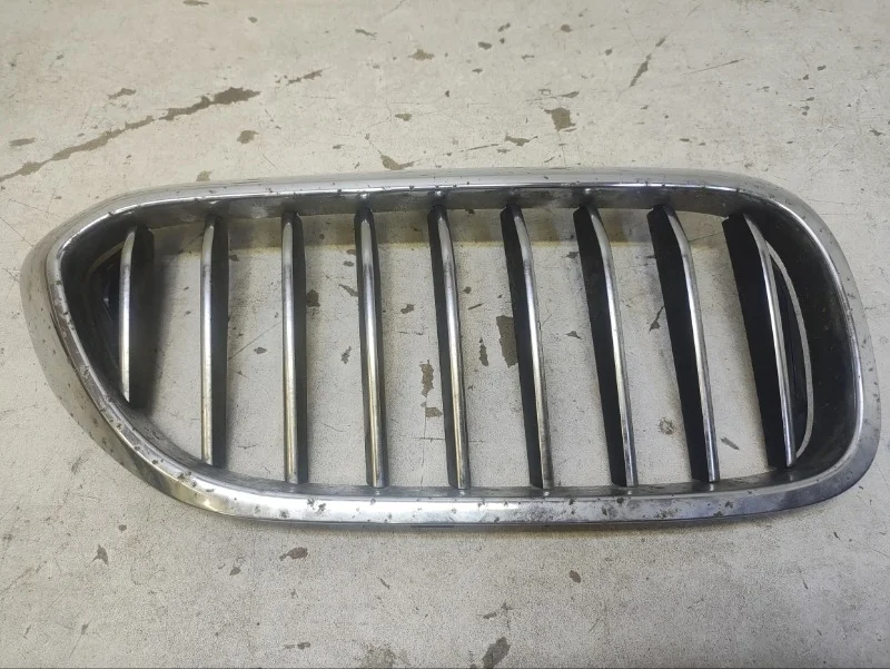 Решетка радиатора BMW 5er 2016-2020 G30