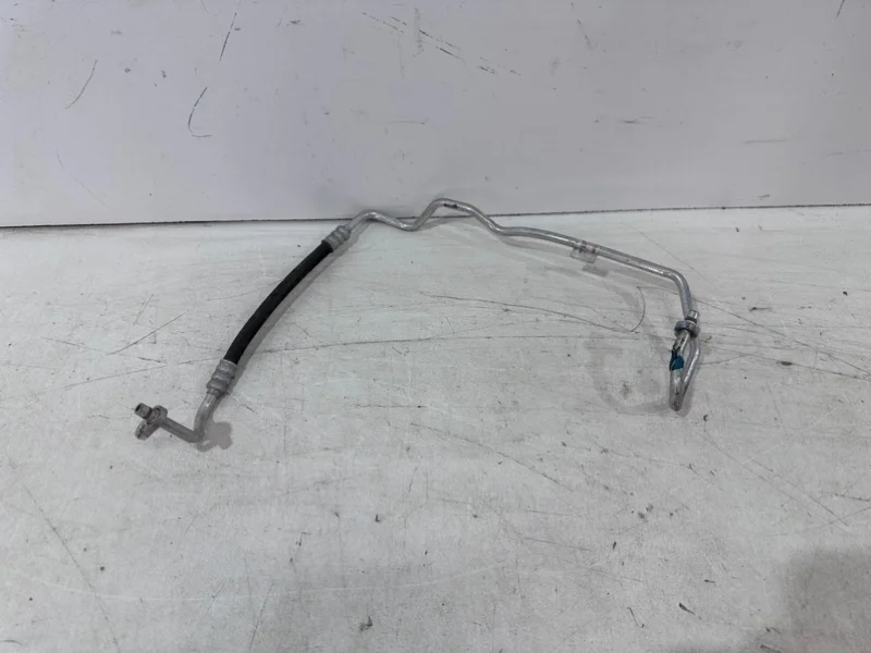 Трубка кондиционера Renault Duster 2010-2021