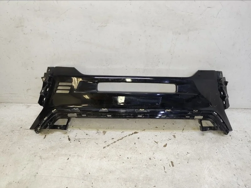 Накладка бампера Mitsubishi Outlander 2018- 3