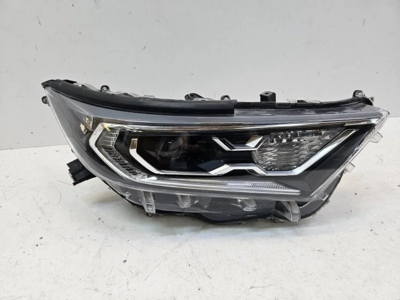 Фара Toyota Rav4 2018-2024 50