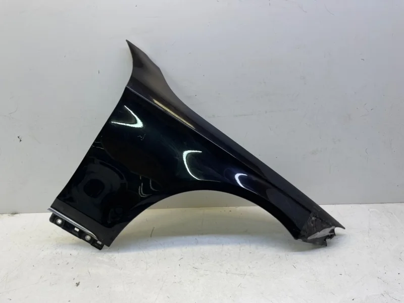 Крыло Mercedes-Benz -Class 2013-2020 W222