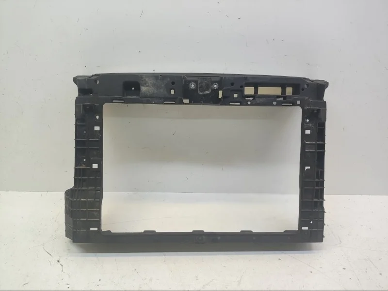 Панель передняя (телевизор) Volkswagen Polo 2020-2024 6