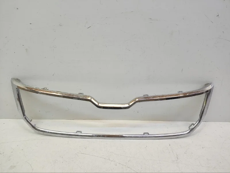 Молдинг решетки радиатора Skoda Kodiaq 2016-2021