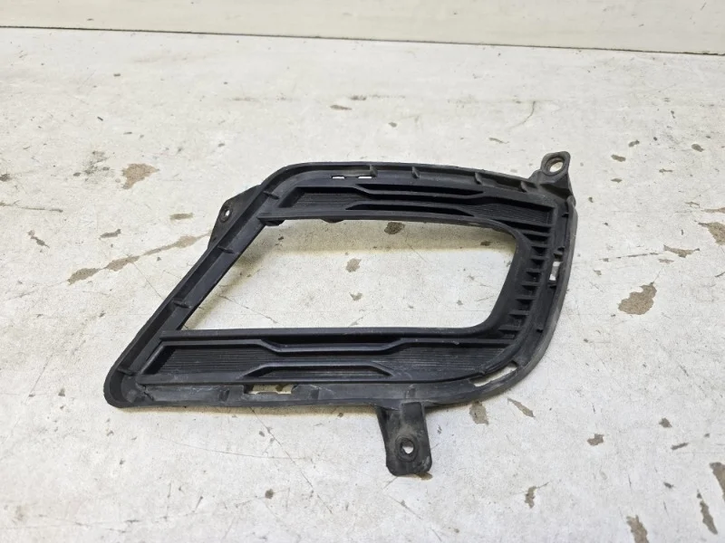 Окантовка птф Kia Ceed 2007-2012