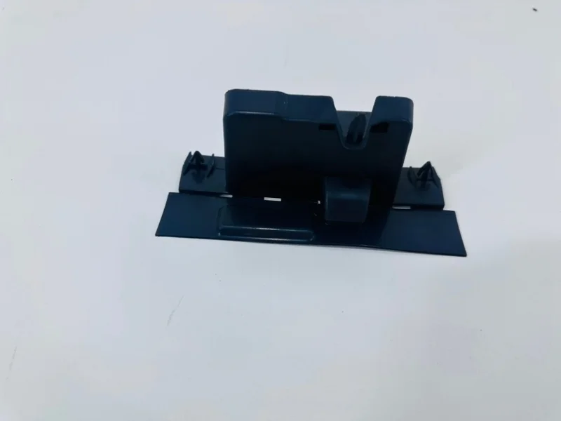 Кронштейн радиатора Renault Kaptur 2016-