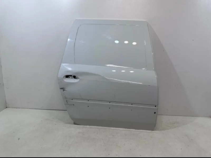 Дверь lada Largus 2012-н.