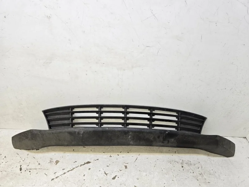 Решетка бампера Kia Rio 2020-2023 4