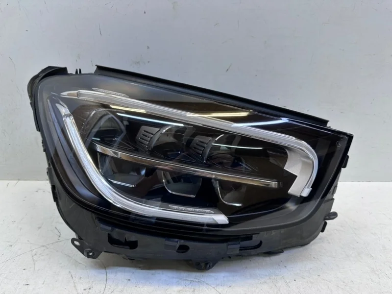 Фара Mercedes-Benz GLC 2019-2023 X253