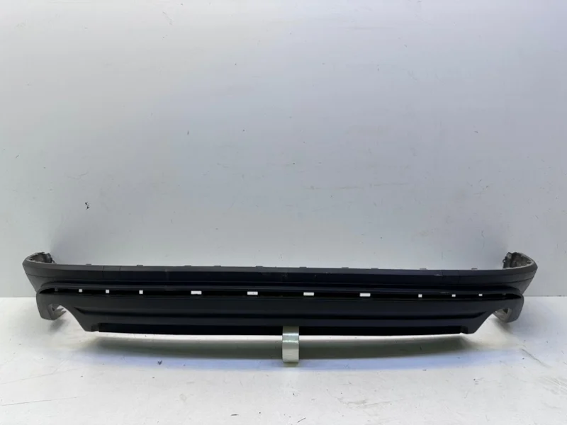Спойлер бампера Volkswagen Touareg 2018-2024 3