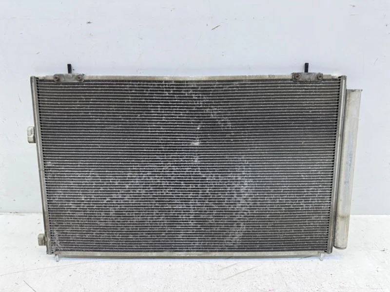 Радиатор кондиционера Toyota Rav4 2012-2019 40