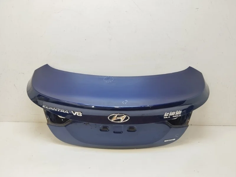 Крышка багажника Hyundai Elantra 2011-2016
