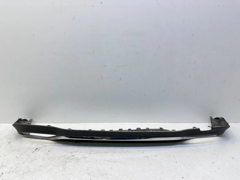 Спойлер бампера Mercedes-Benz -Class 2016-2020 W213