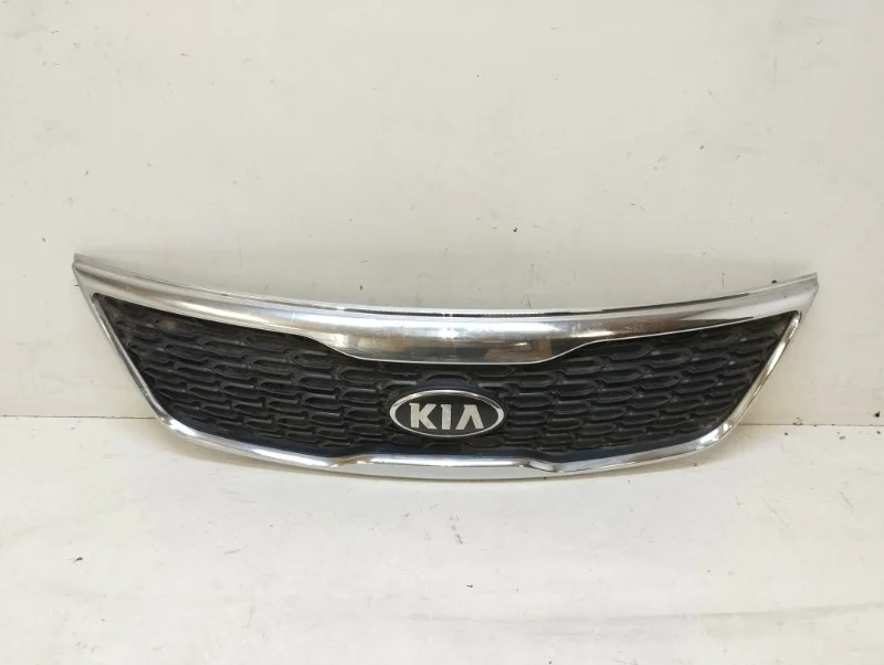 Решетка радиатора Kia Sorento 2012-2018
